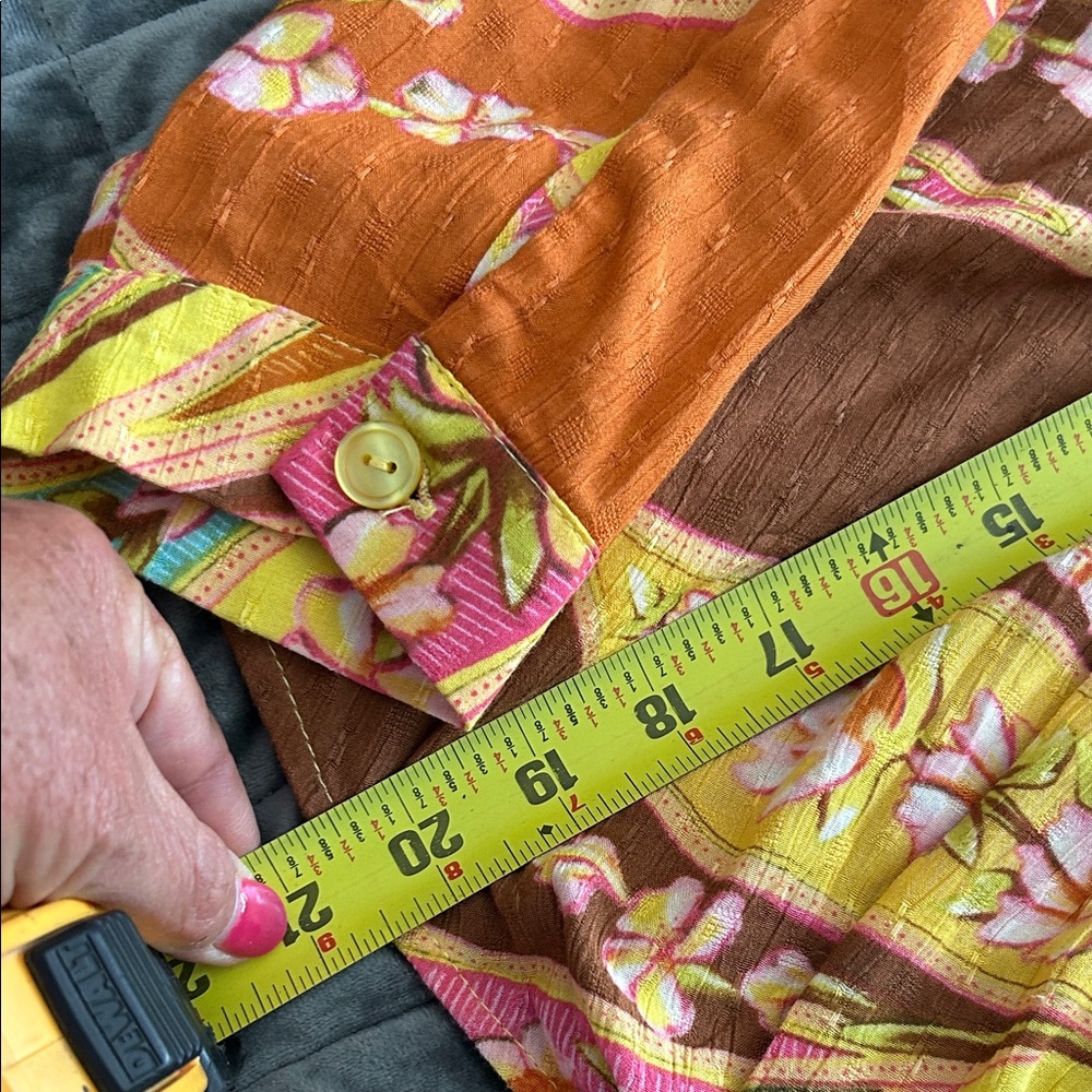 Haute Hippie Multicolor Floral Top - Picture 9 of 9